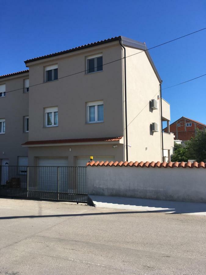 Luxury Apartments Vucinic Pirovac Exterior photo